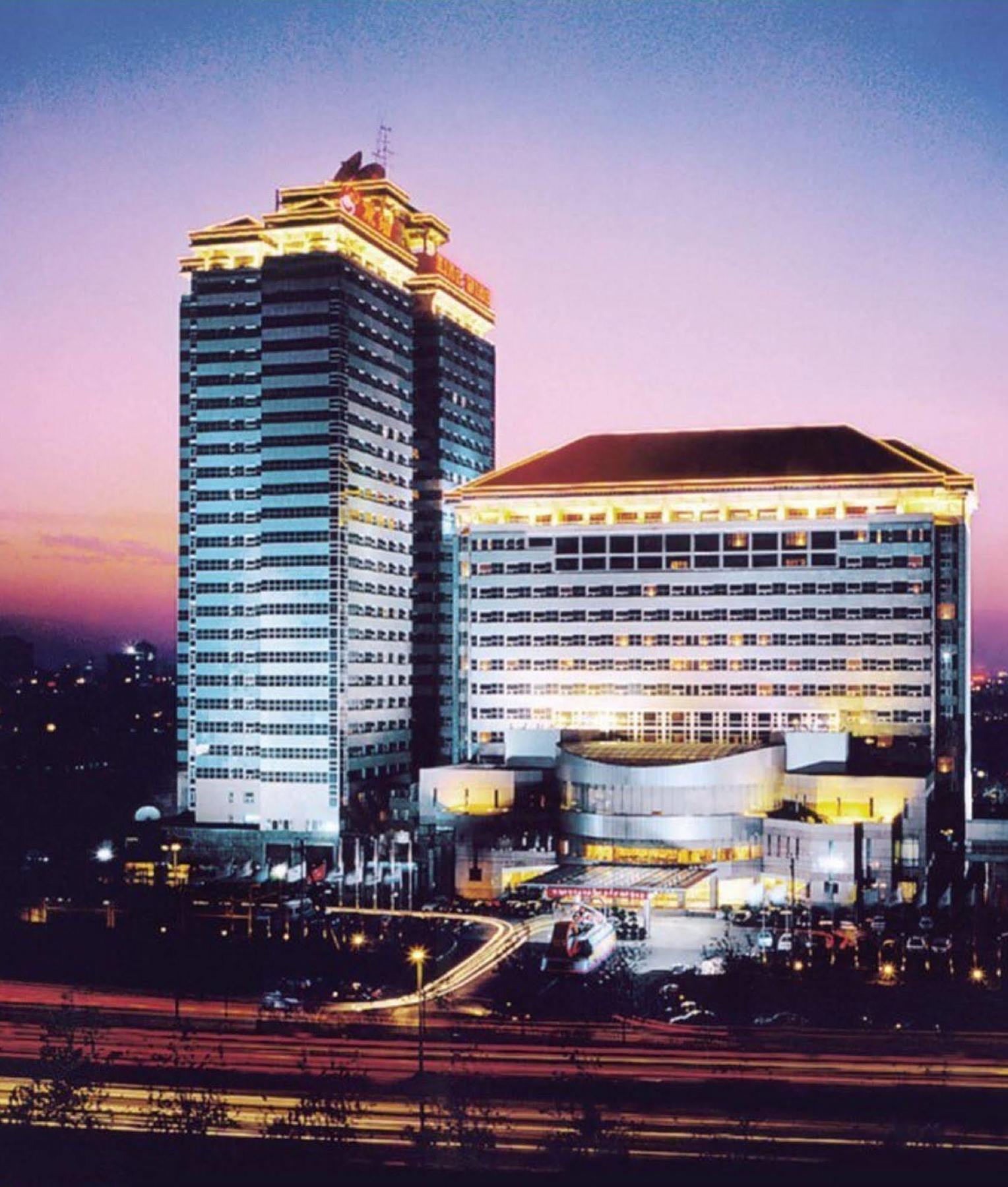 Beijing King Wing Hot Spring Hotel Exterior foto